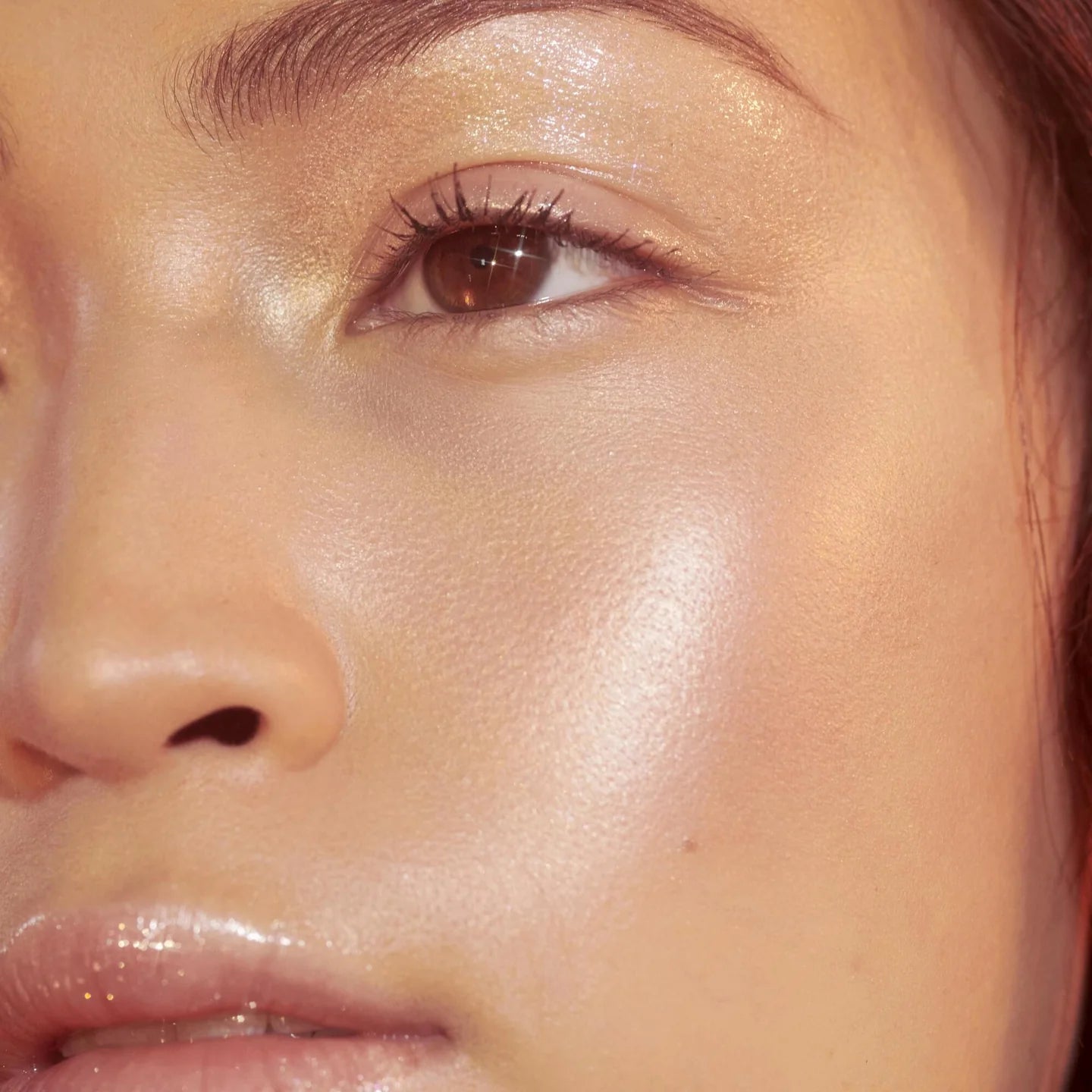 elf Highlighting Illuminateur Brush