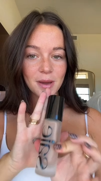 Saie Mini Glowy Super Gel Lightweight Dewy Multipurpose Illuminator